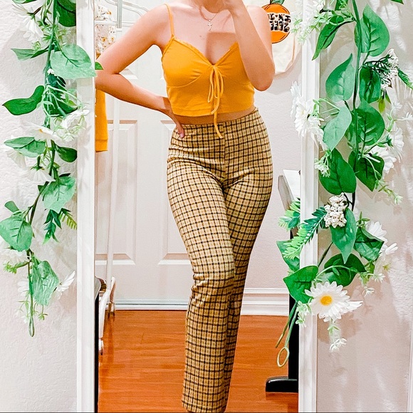 UO | Yellow Gingham Flare Pants - Picture 2 of 4